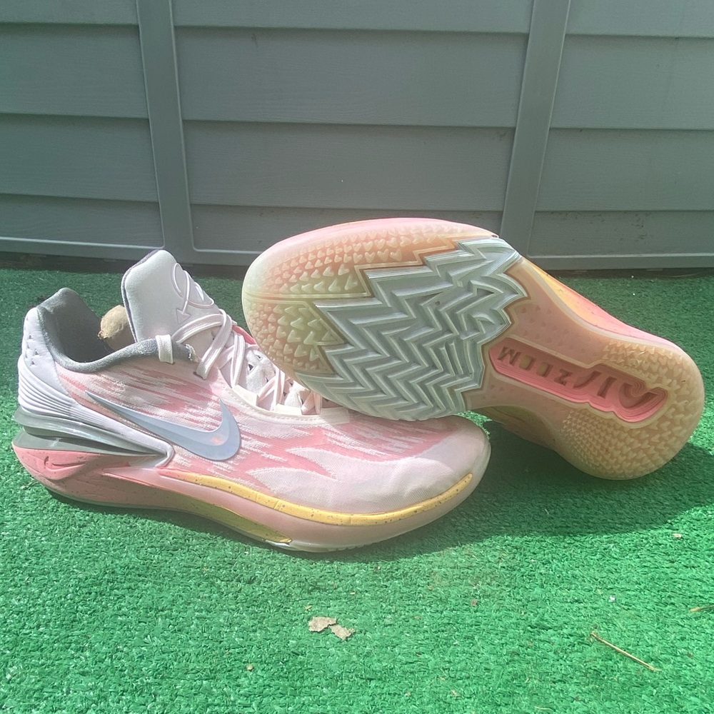 Size 12 - Nike Air Zoom GT Run - Easter colorway